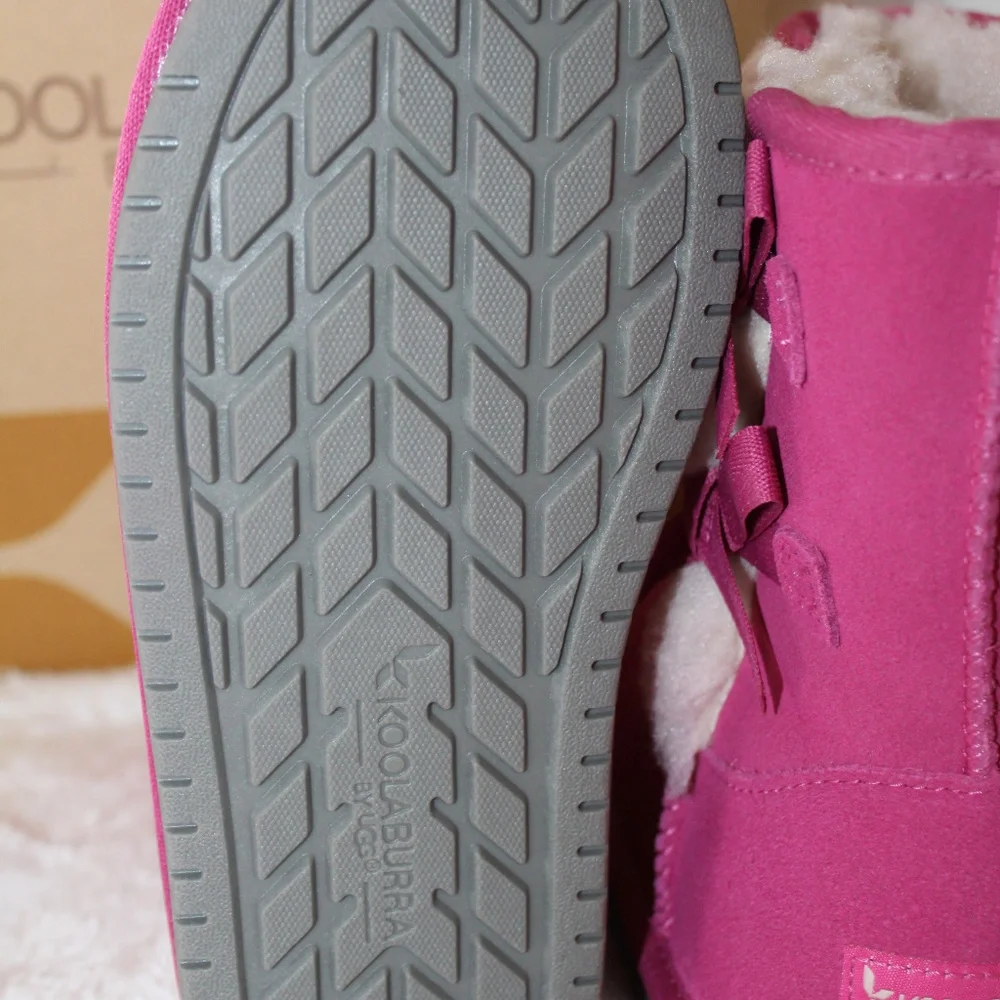 UGG‎ KOOLABURRA CLASSIC SUEDE FUR BOW BOOTS PINK